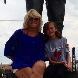 Meet your Posher, Rachelle